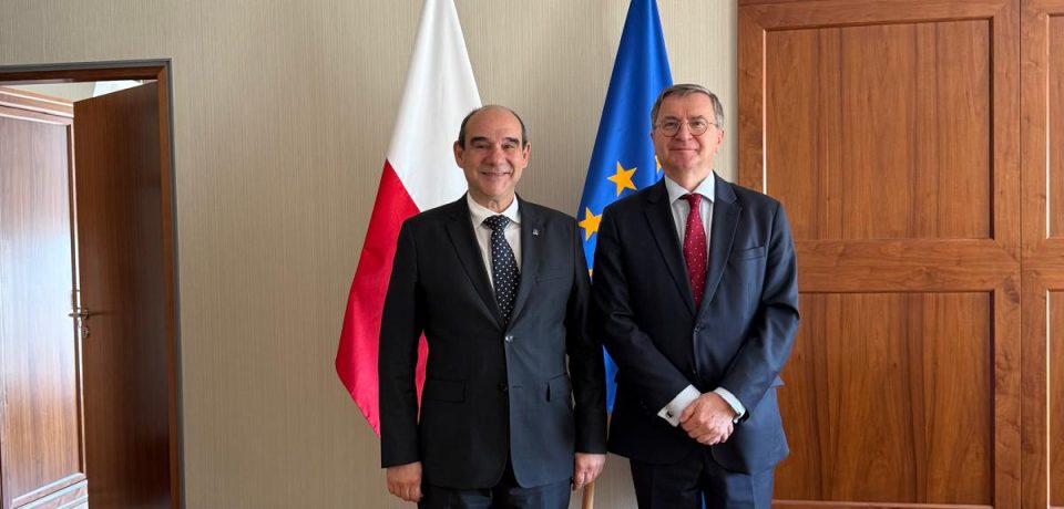2 Primeira reunião bilateral de trabalho entre os Supremos Tribunais Administrativos de Portugal e da Polónia
